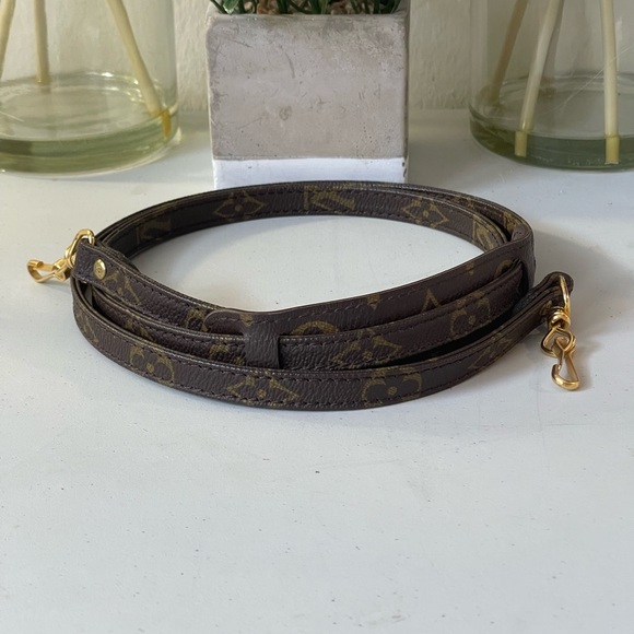 ❤️Louis Vuitton Vintage Strap❤️ - Picture 3 of 7